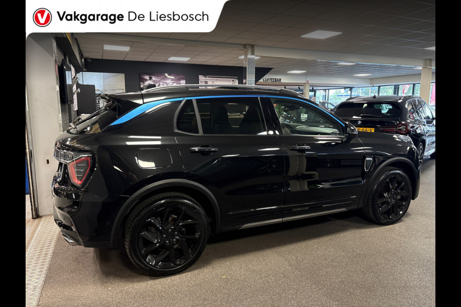 Lynk & Co 01 1.5 / Pano / Navigatie / Camera / Infinity / Memory / Elek.klep / Apple carplay