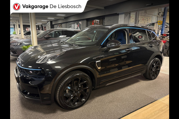 Lynk & Co 01 1.5 / Pano / Navigatie / Camera / Infinity / Memory / Elek.klep / Apple carplay