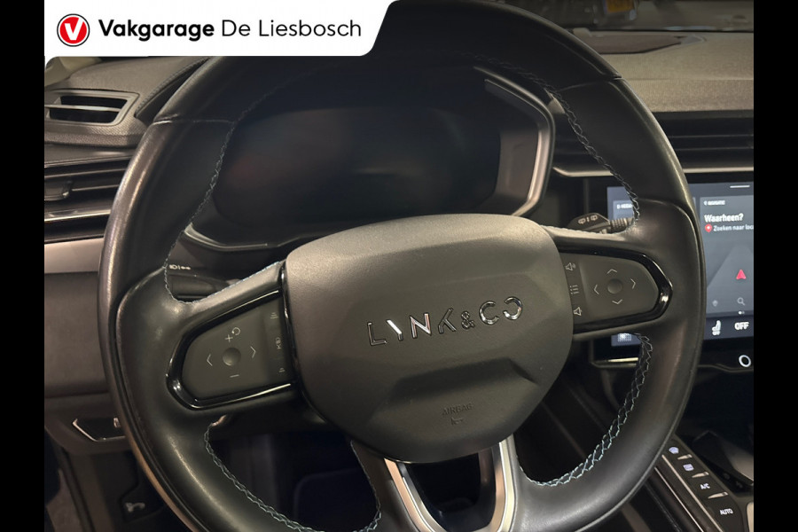 Lynk & Co 01 1.5 / Pano / Navigatie / Camera / Infinity / Memory / Elek.klep / Apple carplay