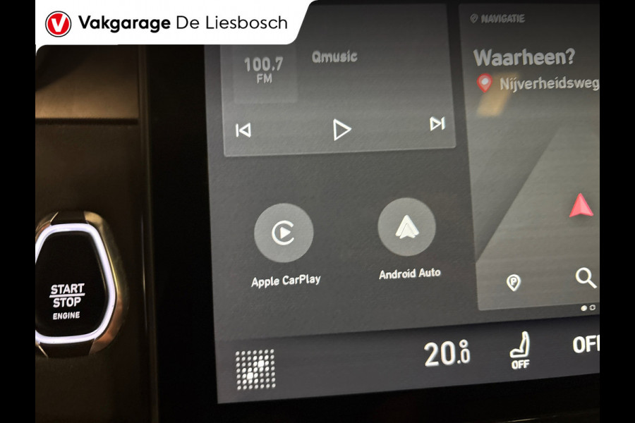 Lynk & Co 01 1.5 / Pano / Navigatie / Camera / Infinity / Memory / Elek.klep / Apple carplay
