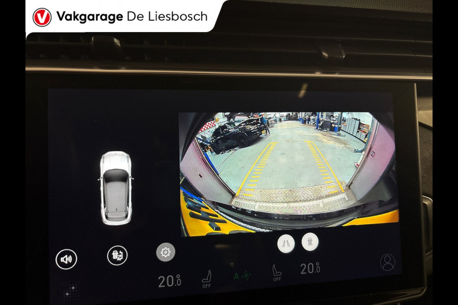 Lynk & Co 01 1.5 / Pano / Navigatie / Camera / Infinity / Memory / Elek.klep / Apple carplay
