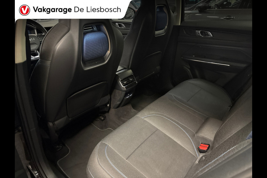 Lynk & Co 01 1.5 / Pano / Navigatie / Camera / Infinity / Memory / Elek.klep / Apple carplay