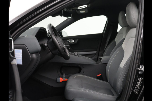 Polestar 2 Standard Range Single Motor 63kWh | SOH 89,7% | Memory | Stoelverwarming | Cruise control | Carplay | Navigatie | Bluetooth | Camera | Park assist | Interieurverlichting | Elektrische achterklep | Trekhaak