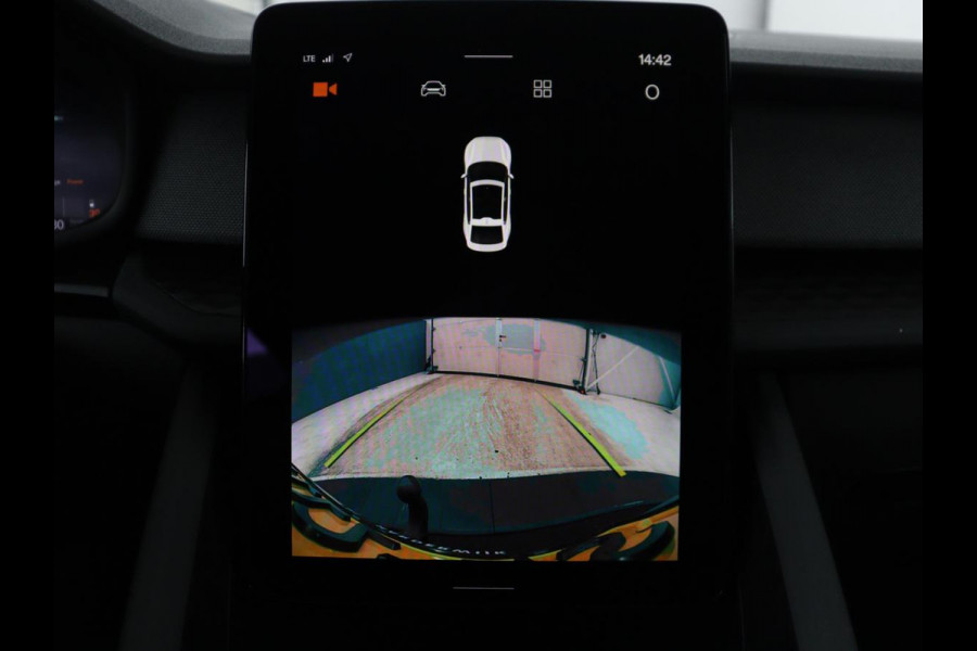 Polestar 2 Standard Range Single Motor 63kWh | SOH 89,7% | Memory | Stoelverwarming | Cruise control | Carplay | Navigatie | Bluetooth | Camera | Park assist | Interieurverlichting | Elektrische achterklep | Trekhaak