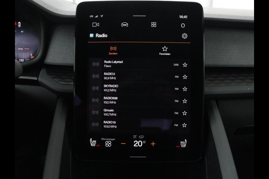 Polestar 2 Standard Range Single Motor 63kWh | SOH 89,7% | Memory | Stoelverwarming | Cruise control | Carplay | Navigatie | Bluetooth | Camera | Park assist | Interieurverlichting | Elektrische achterklep | Trekhaak