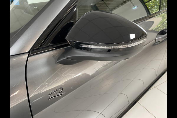 Volkswagen Passat Variant 1.5 eHybrid R-Line Edition 272 PK Panoramadak /Trekhaak /Carplay / Stoelverwarming/ koeling