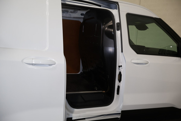 Ford Transit Courier 1.5 EcoBlue Limited Airco Navigatie Camera