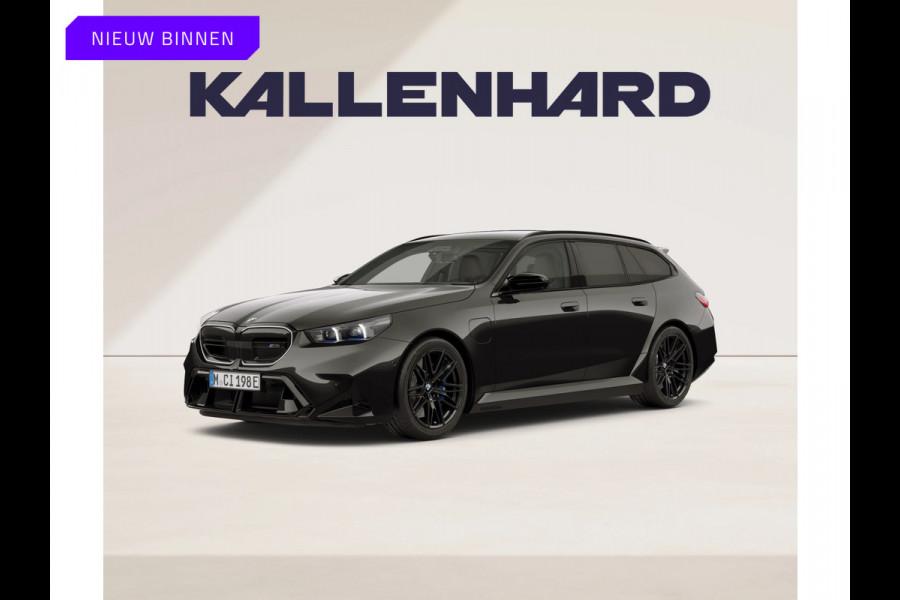 BMW 5 Serie Touring M5 - Pano - Trekhaak - Bowers & Wilkins