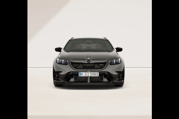 BMW 5 Serie Touring M5 - Pano - Trekhaak - Bowers & Wilkins