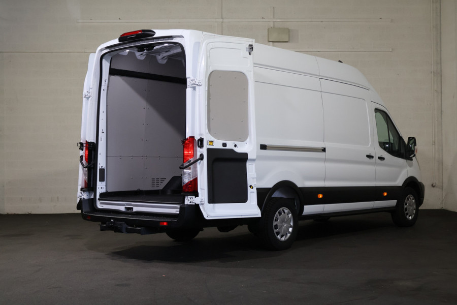 Ford Transit 350 2.0 TDCI L4 H3 130pk Navigatie Trekhaak 2.8T