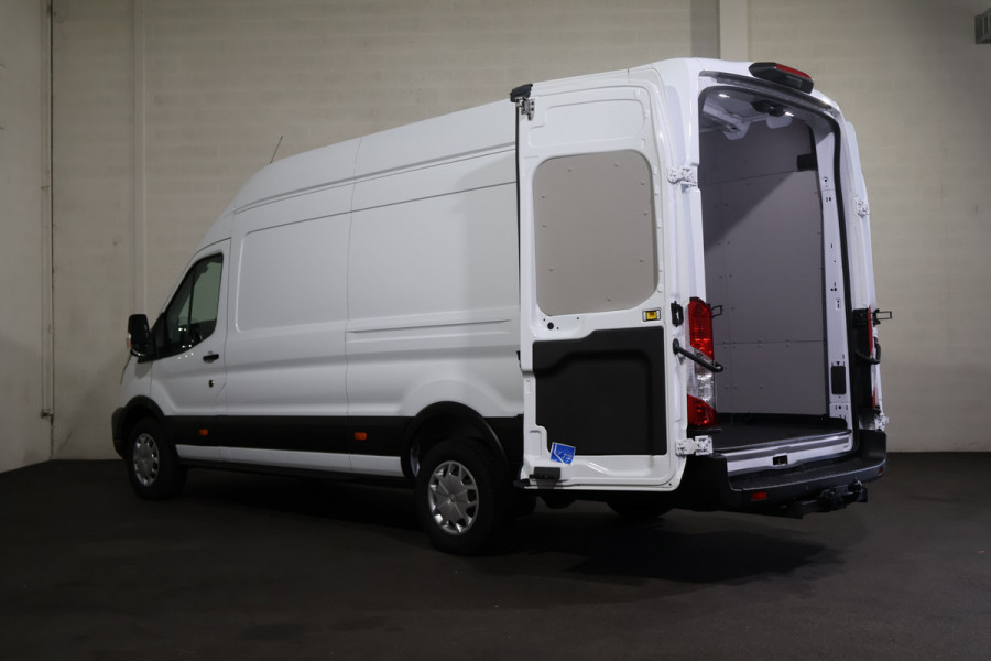 Ford Transit 350 2.0 TDCI L4 H3 130pk Navigatie Trekhaak 2.8T