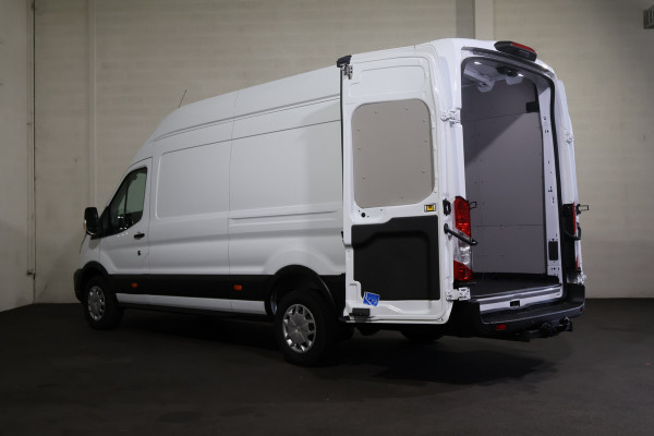 Ford Transit 350 2.0 TDCI L4 H3 130pk Navigatie Trekhaak 2.8T