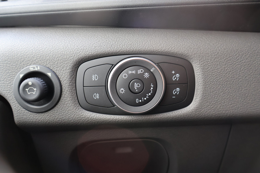 Ford Transit 350 2.0 TDCI L4 H3 130pk Navigatie Trekhaak 2.8T