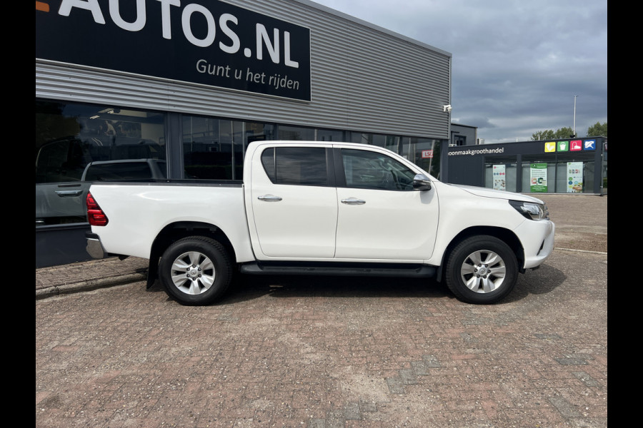 Toyota Hilux 2.4 D-4D-F Double Cab Professional