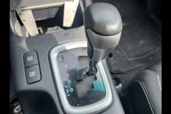 Toyota Hilux 2.4 D-4D-F Double Cab Professional