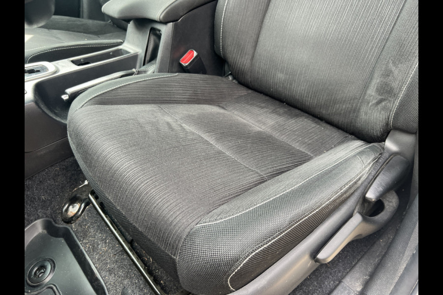 Toyota Hilux 2.4 D-4D-F Double Cab Professional