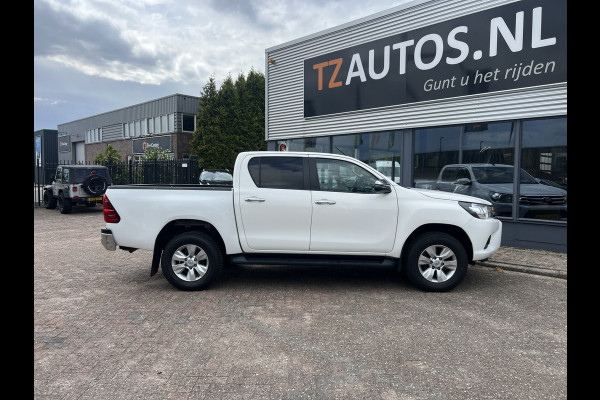 Toyota Hilux 2.4 D-4D-F Double Cab Professional