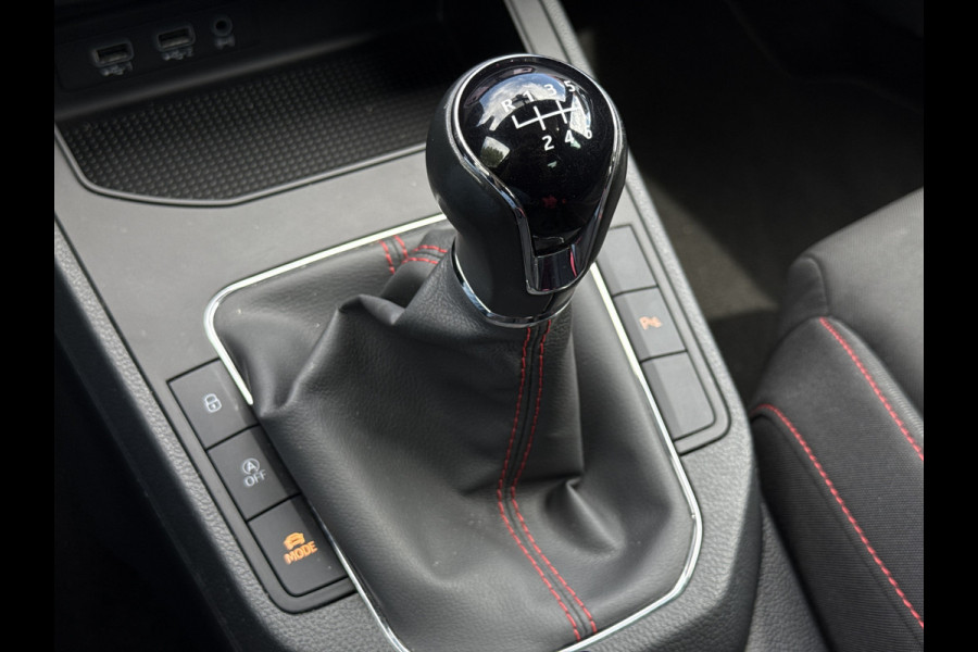 Seat Ibiza 1.0 TSI 115PK FR Business Intense | 1e Eig | Pano | Beats audio | Carplay
