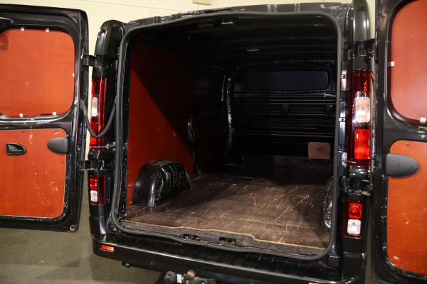 Renault Trafic 2.0 dCi 150pk L2 H1 Work Edition Automaat