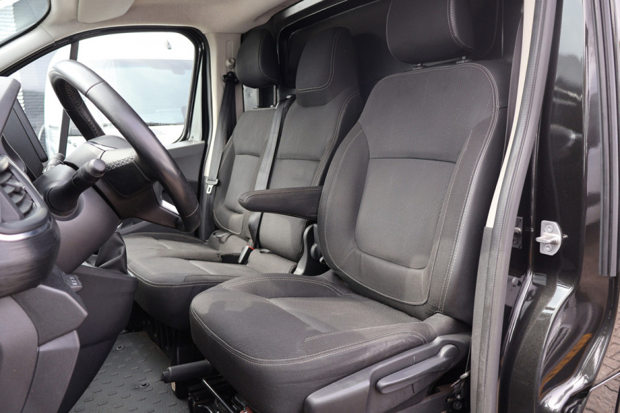 Renault Trafic 2.0 dCi 150pk L2 H1 Work Edition Automaat