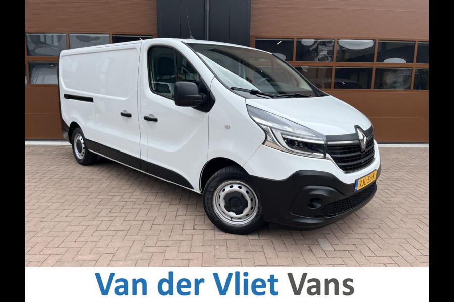Renault Trafic 2.0 dCi 120pk L2 Comfort 3p Lease €270 p/m, Trekhaak, Airco, PDC, Cruise controle, Onderhoudshistorie aanwezig