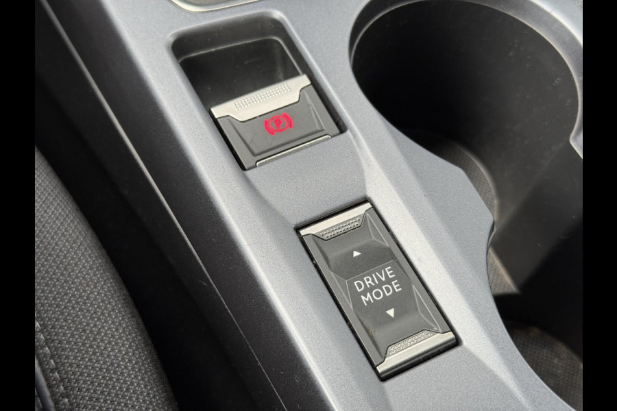 Peugeot 2008 1.2 PureTech Allure 1e Eigenaar|Navi|Camera|i-Cockpit|Clima|Cruise|Stoelverwarming|Carplay|PDC|APK tot 06-2028