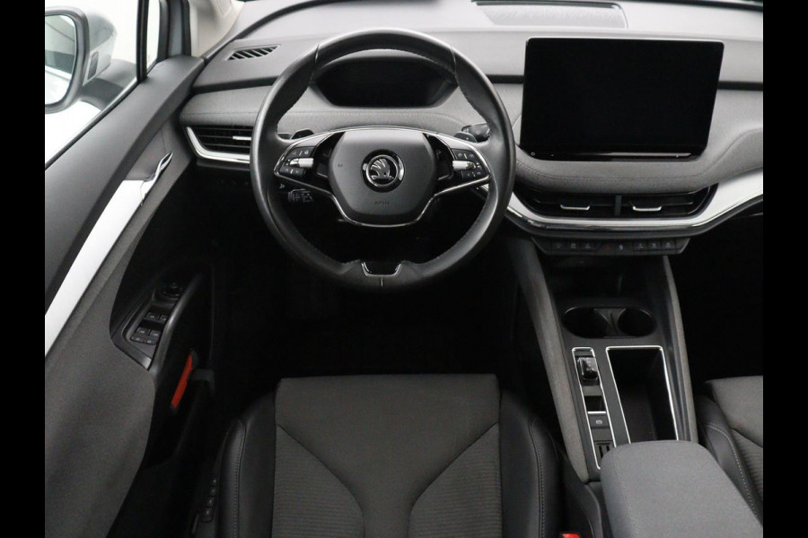 Škoda Enyaq iV 80 | SOH 92,1% | Memory | Half leder | Stuur/stoel verwarming | Adaptive cruise | Lane assist | Dode hoek | Carplay | Sfeer verlichting | Camera | Climate control | Elektrische achterklep