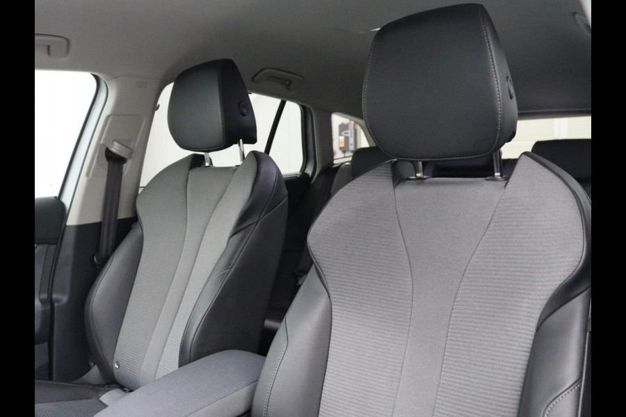 Škoda Enyaq iV 80 | SOH 92,1% | Memory | Half leder | Stuur/stoel verwarming | Adaptive cruise | Lane assist | Dode hoek | Carplay | Sfeer verlichting | Camera | Climate control | Elektrische achterklep