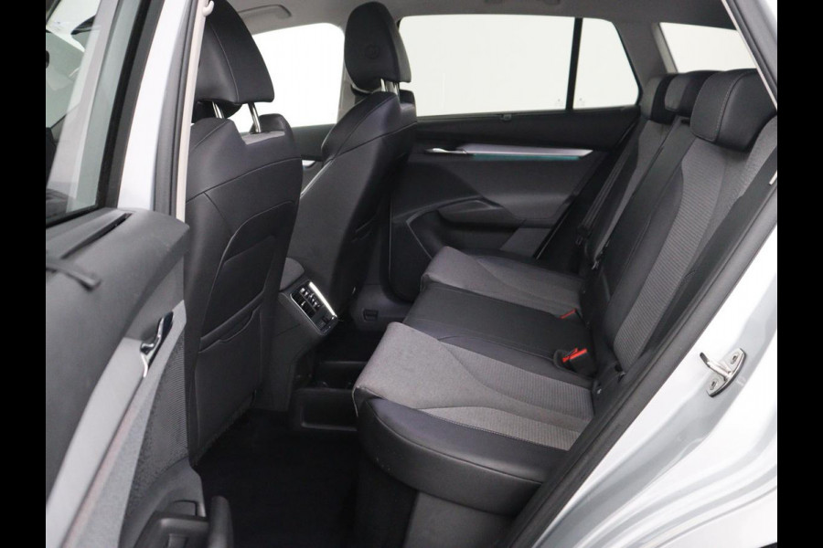 Škoda Enyaq iV 80 | SOH 92,1% | Memory | Half leder | Stuur/stoel verwarming | Adaptive cruise | Lane assist | Dode hoek | Carplay | Sfeer verlichting | Camera | Climate control | Elektrische achterklep