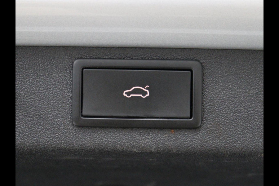 Škoda Enyaq iV 80 | SOH 92,1% | Memory | Half leder | Stuur/stoel verwarming | Adaptive cruise | Lane assist | Dode hoek | Carplay | Sfeer verlichting | Camera | Climate control | Elektrische achterklep