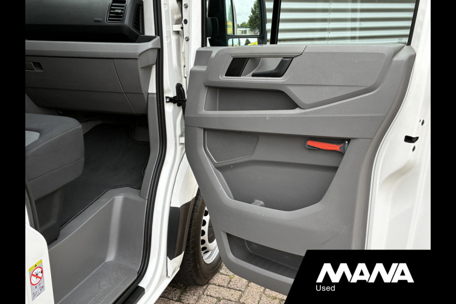 Volkswagen Crafter 30 2.0 TDI L3H2 Cruise Camera Carplay Trekhaak Voorruitverwarming
