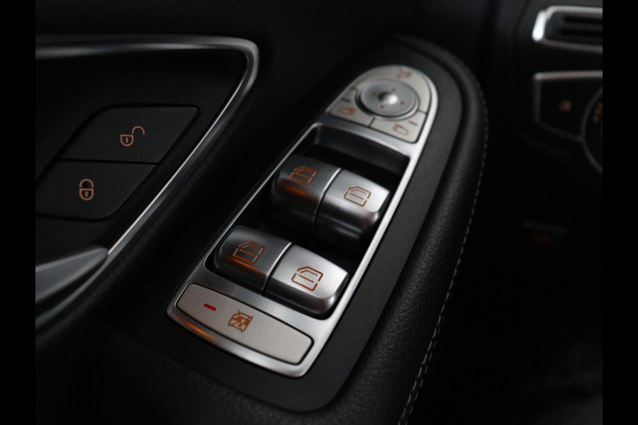 Mercedes-Benz C-Klasse Estate 180 Business Solution | Half leder | Stoelverwarming | Navigatie | Bluetooth | Camera | Park assist | Cruise control | Climate control | Elektrische achterklep | Trekhaak