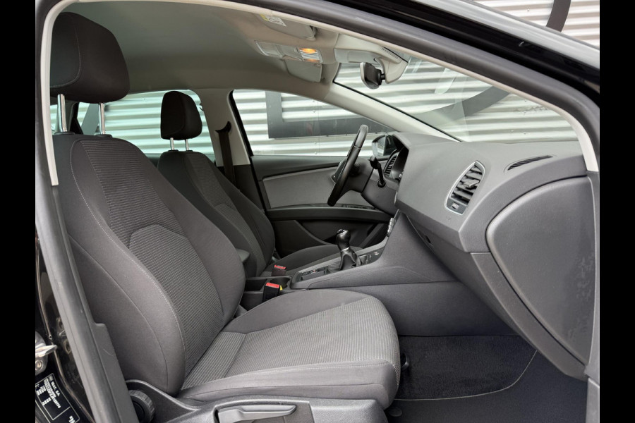 Seat Leon 1.0 EcoTSI Style Business Intense Navi|PDC V+A|Clima|Carplay|Cruise|N.A.P|APK tot 02-2027