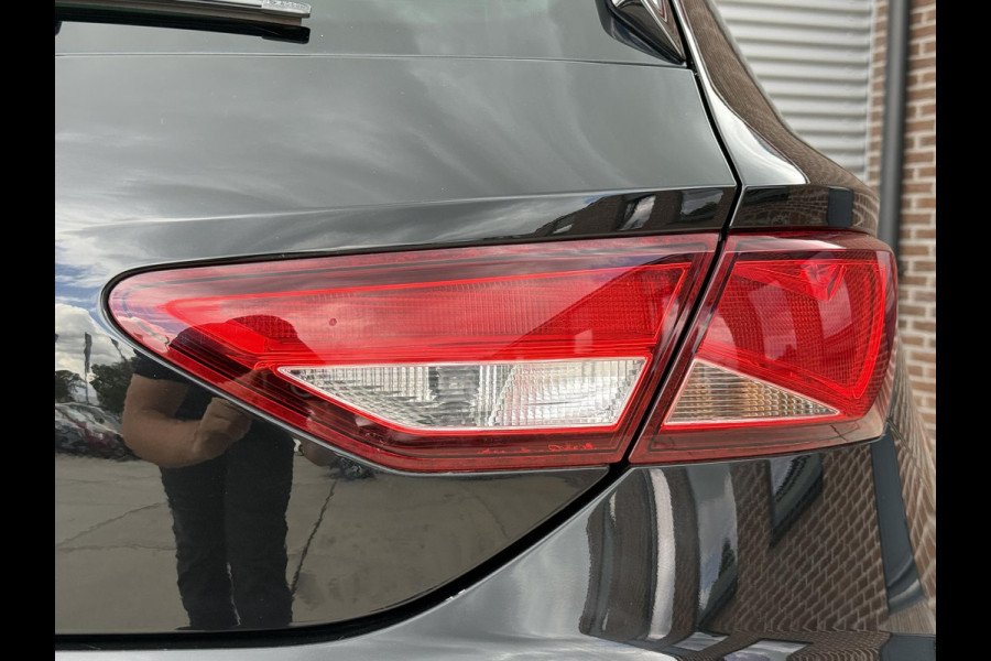 Seat Leon 1.0 EcoTSI Style Business Intense Navi|PDC V+A|Clima|Carplay|Cruise|N.A.P|APK tot 02-2027