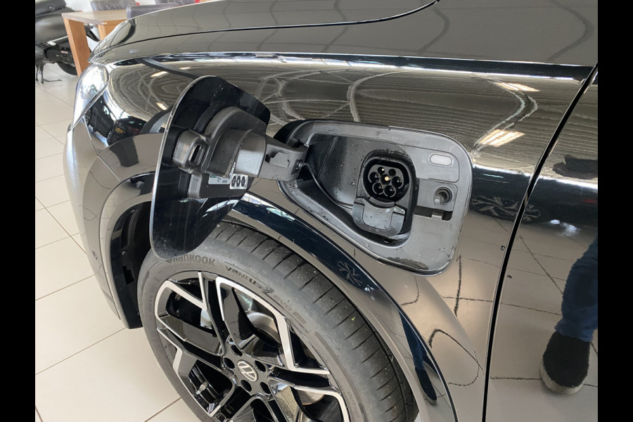 Volkswagen Tiguan 1.5 eHybrid R-Line Edition 272 PK Black-Style Panoramadak ,  Headup , Dynamic Light, Trekhaak, Leer , Massage stoelen