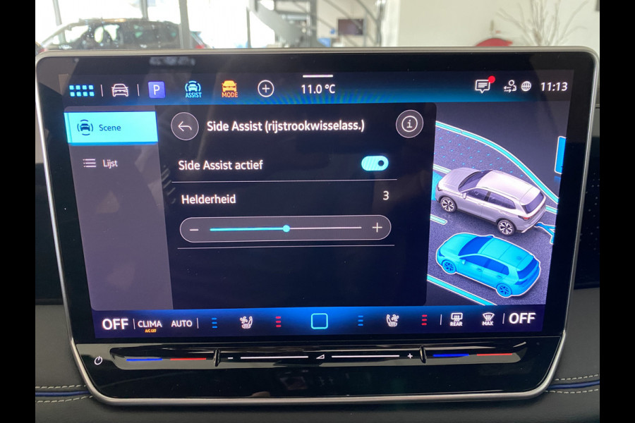Volkswagen Tiguan 1.5 eHybrid R-Line Edition 272 PK Black-Style Panoramadak ,  Headup , Dynamic Light, Trekhaak, Leer , Massage stoelen