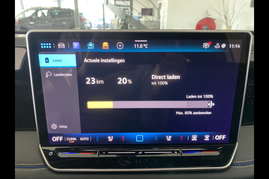 Volkswagen Tiguan 1.5 eHybrid R-Line Edition 272 PK Black-Style Panoramadak ,  Headup , Dynamic Light, Trekhaak, Leer , Massage stoelen