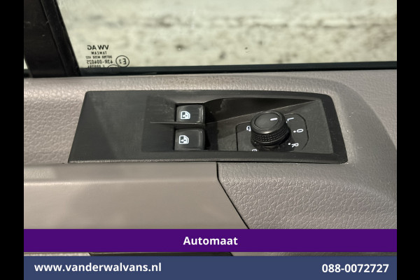 Volkswagen Crafter 2.0 TDI 141pk Automaat L3H3 L2H2 Euro6 Airco | Camera | Navigatie | Apple Carplay Android Auto, Parkeersensoren, Bijrijdersbank, 3000kg trekvermogen