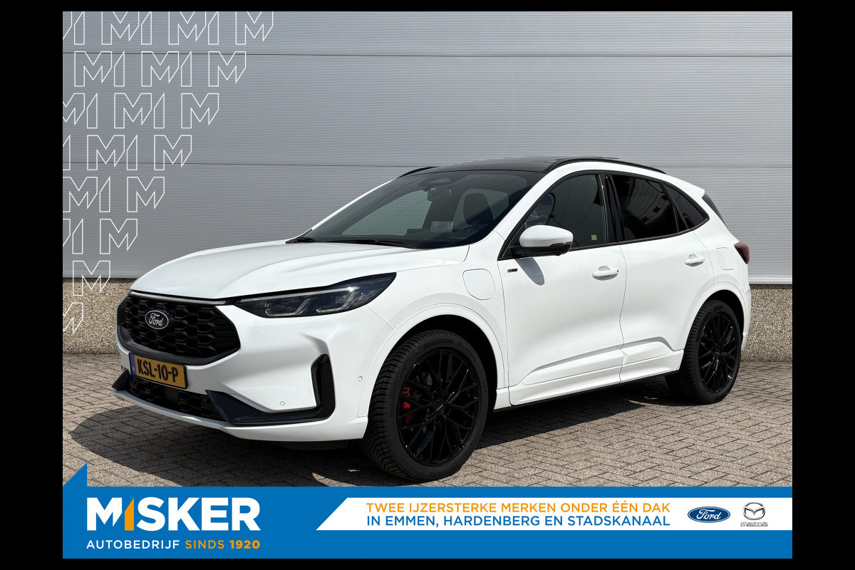 Ford Kuga Plug-In Hybrid ST-Line X TREKHAAK! BLACKPACK! PANODAK! TECHPACK! WINTERPACK