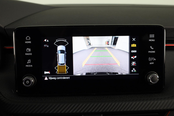 Škoda Kamiq Monte Carlo 1.0 TSI 115 pk DSG-7 | Adaptive Cruise | Panoramadak | Blind Spot | Winterpakket