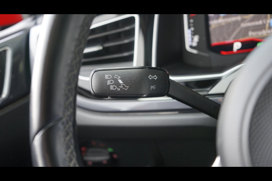 Volkswagen Polo 1.5 TSI R-Line AUTOMAAT|ACC|CAMERA|CARPLAY|DAB|FULL LED|KEYLESS|NAVIGATIE|MODE|PANORAMA|VIRTUEEL
