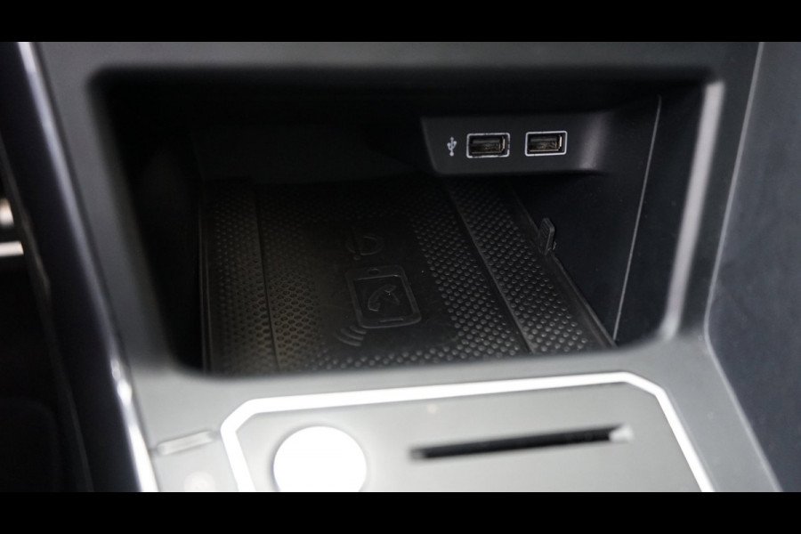 Volkswagen Polo 1.5 TSI R-Line AUTOMAAT|ACC|CAMERA|CARPLAY|DAB|FULL LED|KEYLESS|NAVIGATIE|MODE|PANORAMA|VIRTUEEL