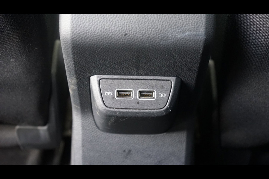 Volkswagen Polo 1.5 TSI R-Line AUTOMAAT|ACC|CAMERA|CARPLAY|DAB|FULL LED|KEYLESS|NAVIGATIE|MODE|PANORAMA|VIRTUEEL