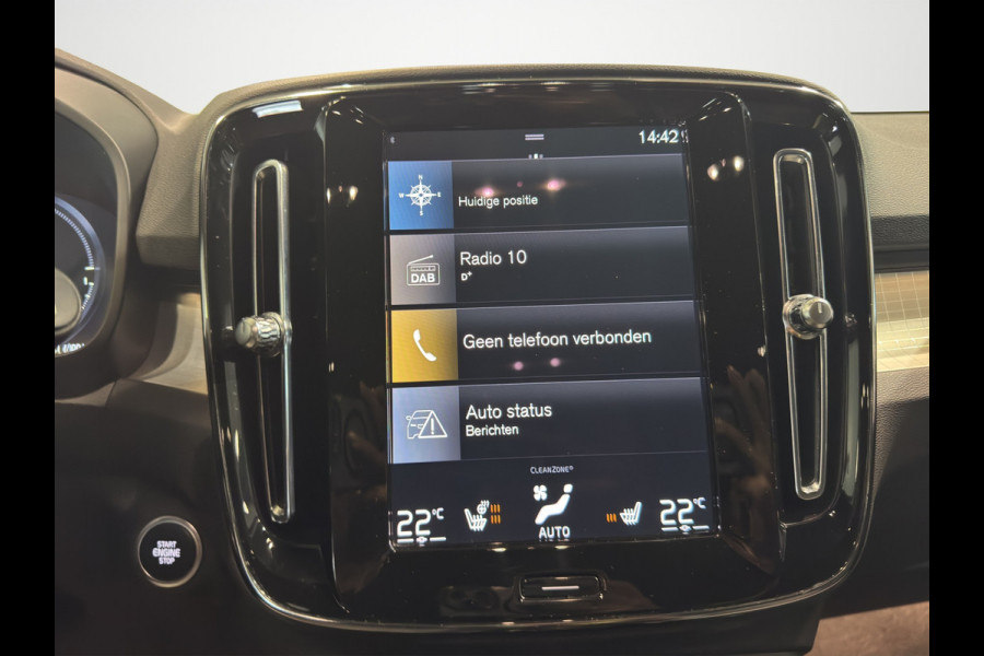Volvo XC40 T4 Aut. Plug-in Hybrid Plus Dark Luxe Interieur Parkeercamera 211pk