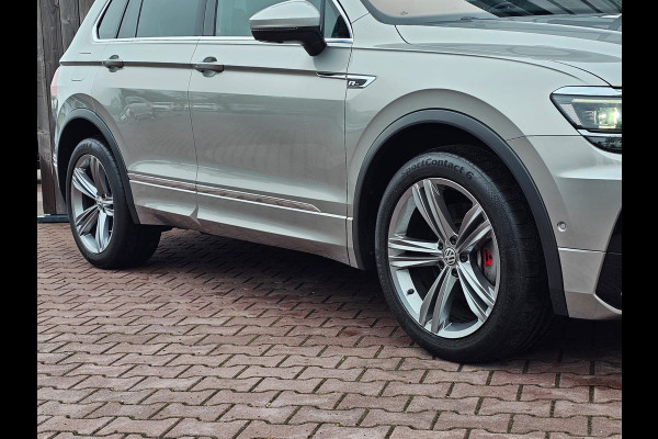 Volkswagen Tiguan 2.0 TSI 4MOTION 220PK R-Line | Pano | HUD | Dynaudio | Leder | Stoelverwarming | 360 camera | Lane/Park/Light Assist |  Vol |