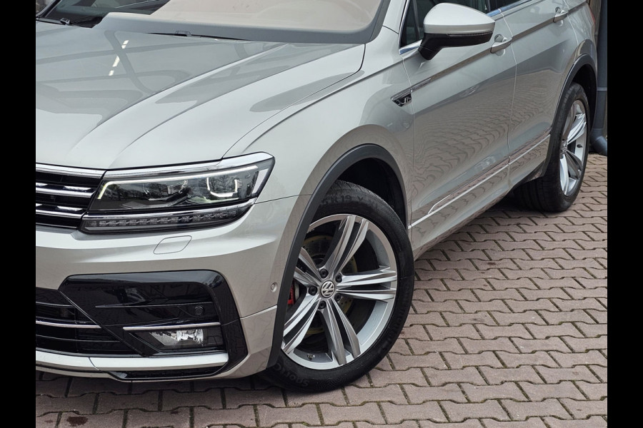 Volkswagen Tiguan 2.0 TSI 4MOTION 220PK R-Line | Pano | HUD | Dynaudio | Leder | Stoelverwarming | 360 camera | Lane/Park/Light Assist |  Vol |
