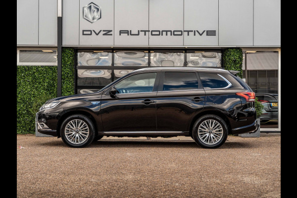 Mitsubishi Outlander 2.4 PHEV Intense | SOH 86% | Carplay | Trekhaak |