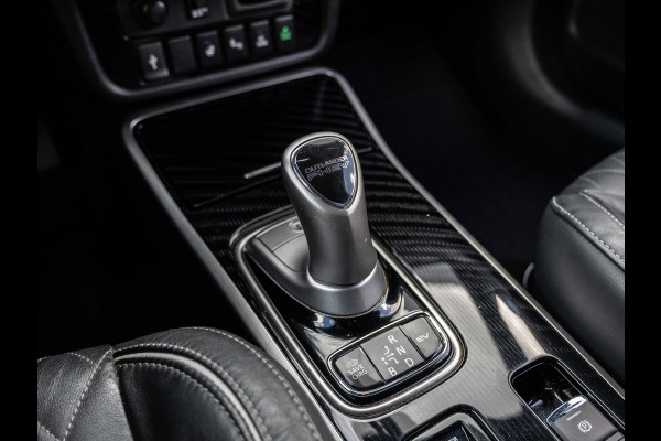 Mitsubishi Outlander 2.4 PHEV Intense | SOH 86% | Carplay | Trekhaak |