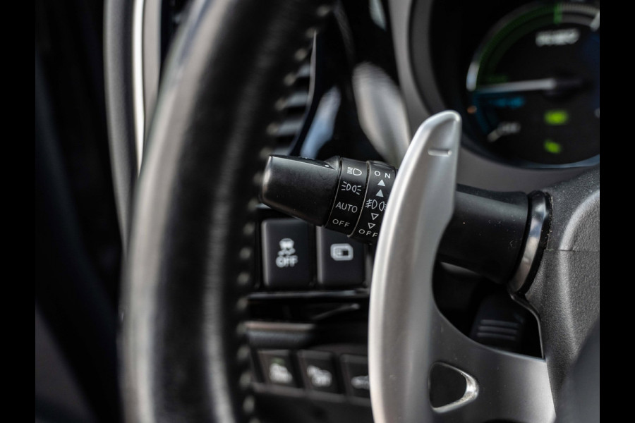 Mitsubishi Outlander 2.4 PHEV Intense | SOH 86% | Carplay | Trekhaak |
