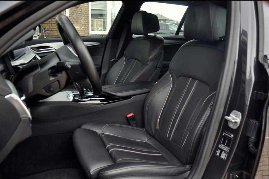 BMW 5 Serie Touring 518d High Executive Edition | M-Sport | 20 inch | Panorama | Individual Dakota Leder